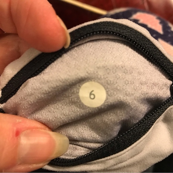 Lululemon Run Times Short *4-way Stretch 2.5” Inseam - Picture 2 of 4